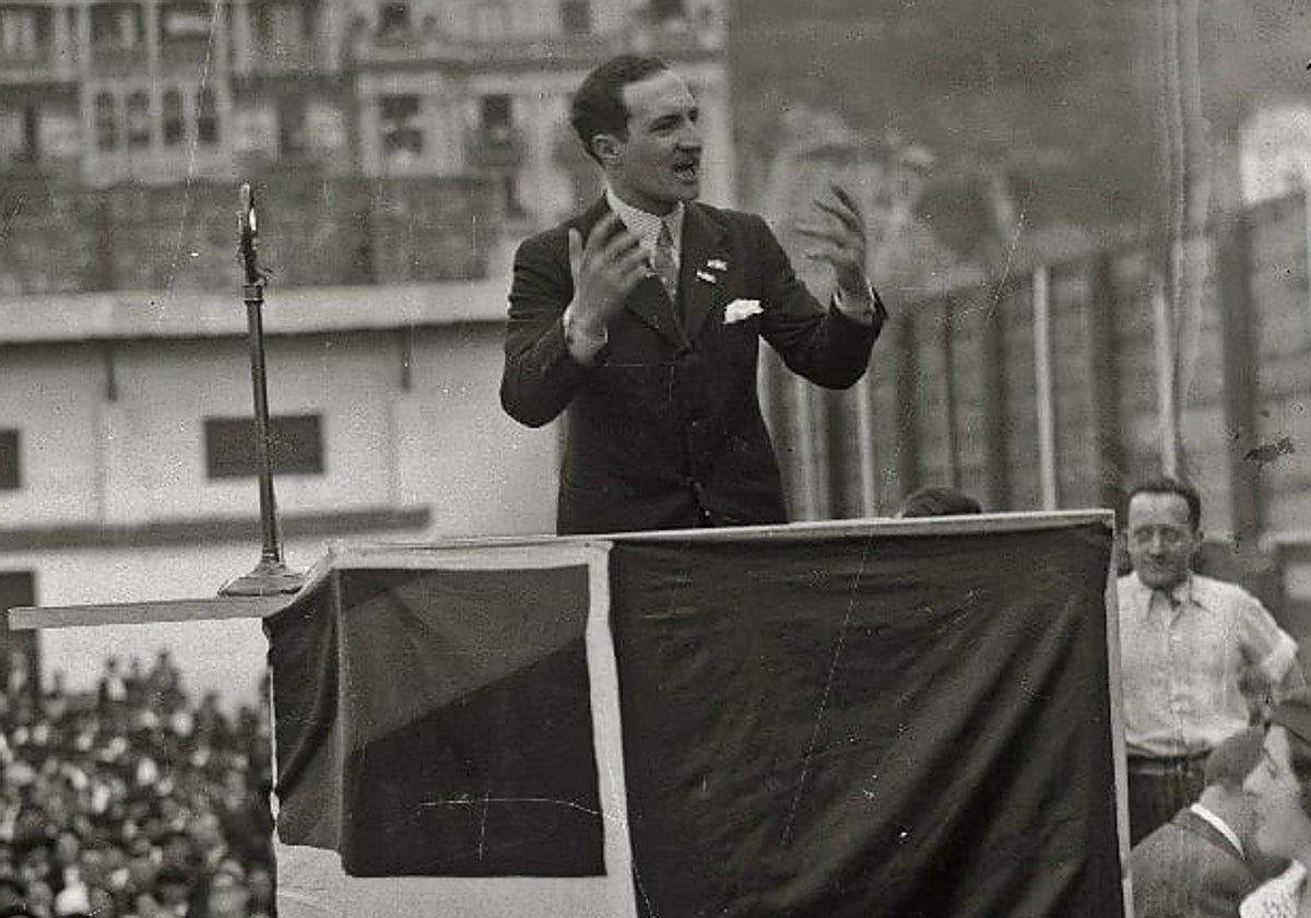 El lehendakari Aguirre en uno de sus mítines