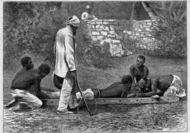 Un grupo de esclavos es castigado en Cuba, según esta ilustración del siglo XIX