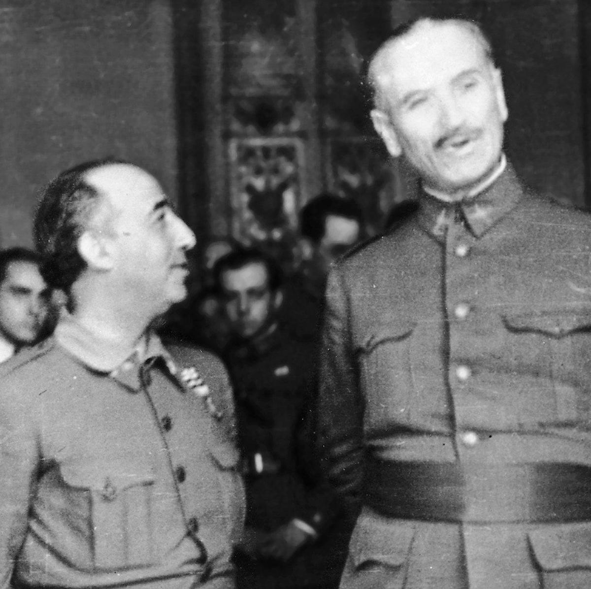 Franco (izquierda) y Queipo de Llano, en una imagen de octubre de 1936