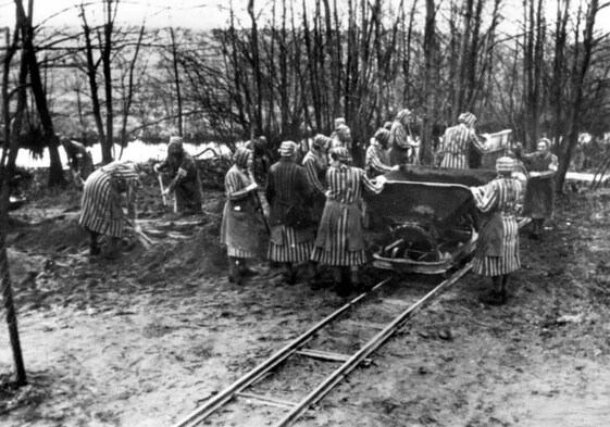 Prisioneras en el campo de concentración de Ravensbrück, exclusivamente femenino