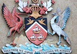 Trinidad y Tobago fulmina de su escudo las referencias al pasado español: «Retiraremos los vestigios coloniales»