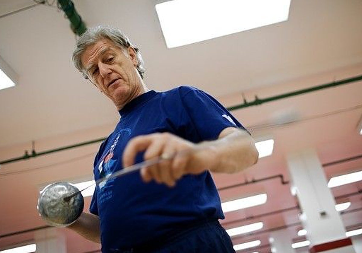 Richard Coeh, poco antes de una sesión de esgrima