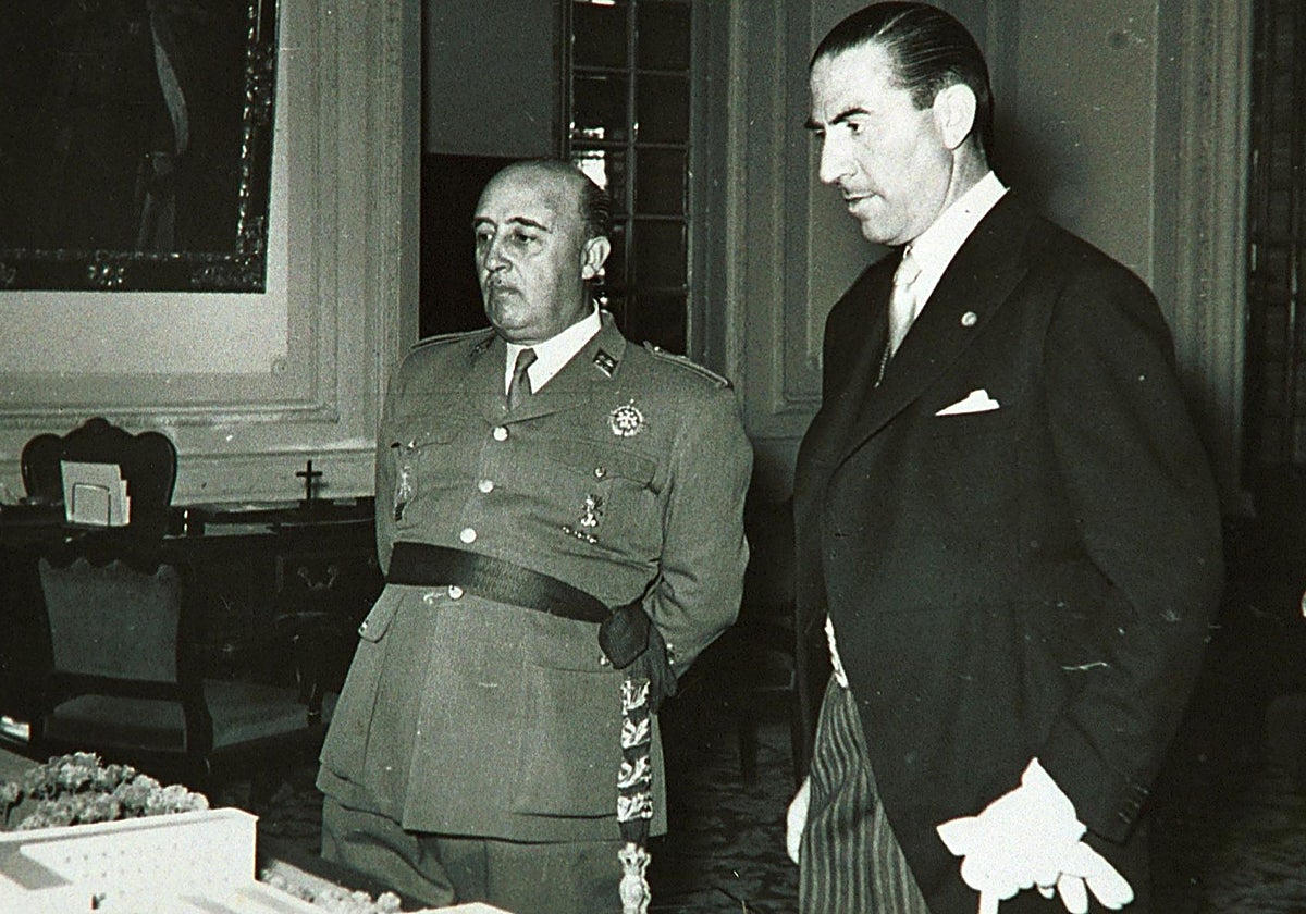 Francisco Franco, en la ciudad de Córdoba