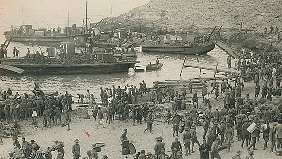 Verdades y mitos del desembarco español que cambió la historia militar mundial