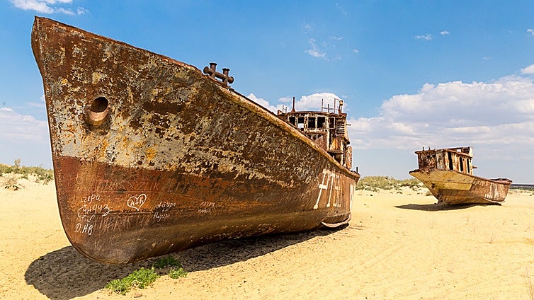Así convirtió la Unión Soviética el cuarto lago más grande del mundo en un desierto