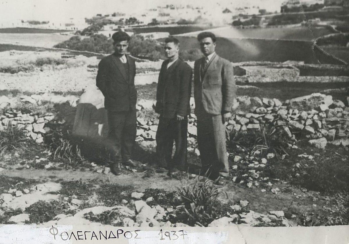 Yayınlanmamış görüntüler Kesarianí'de idam edilen 200 komünistin yüzünü gösteriyor