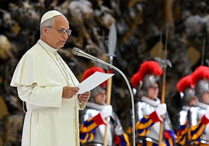 Papa, 6 Mayıs'ta Paul VI Salonu'nda İsviçreli Muhafızların yemin töreni sırasında.