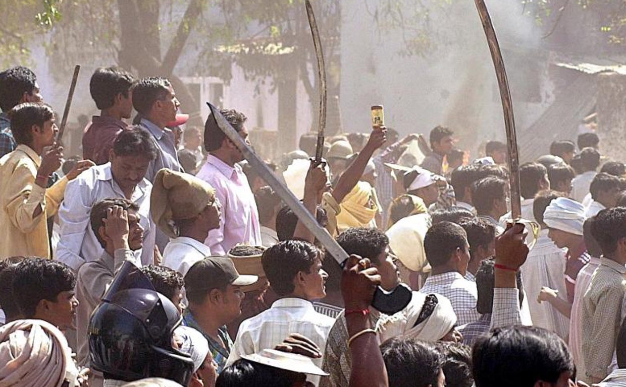 Disturbios hindú-musulmanes en 2002 en Gujarat