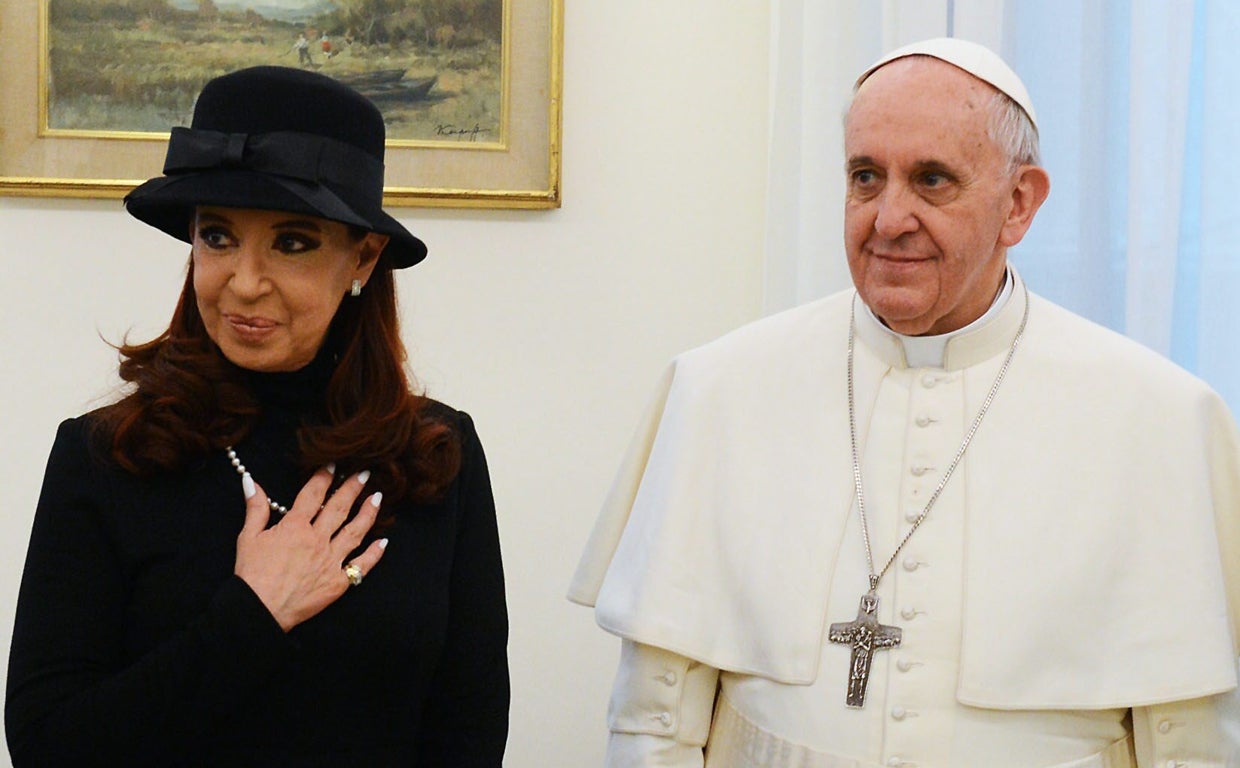 El Papa junto a Kirchner durante un encuentro en 2013