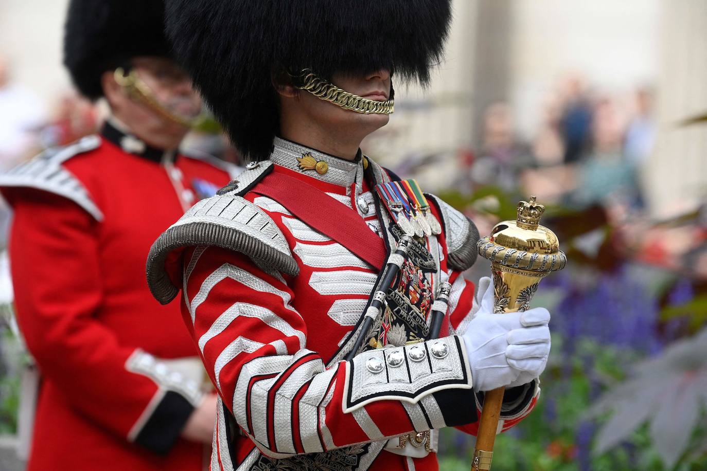 Los miembros de la Banda Militar en la Bolsa de Londres durante la proclamación de Carlos III como Rey de Inglaterra.