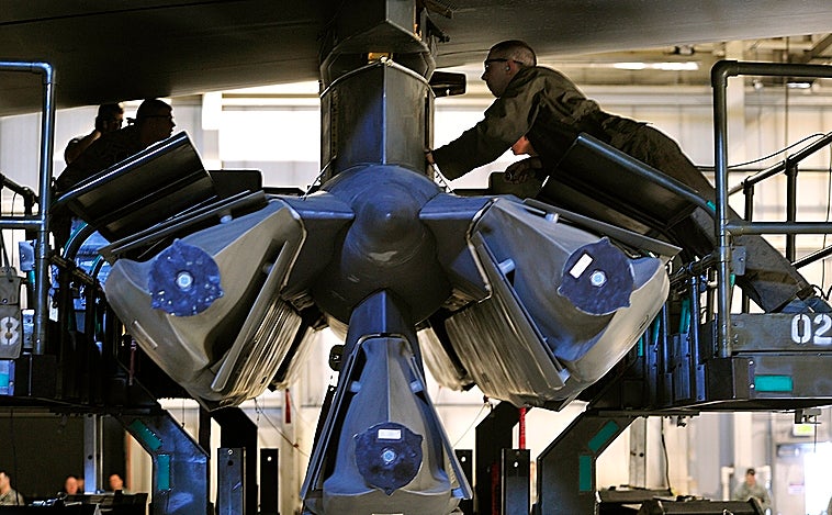 El Kremlin amenaza a Occidente con 2.000 armas nucleares tácticas