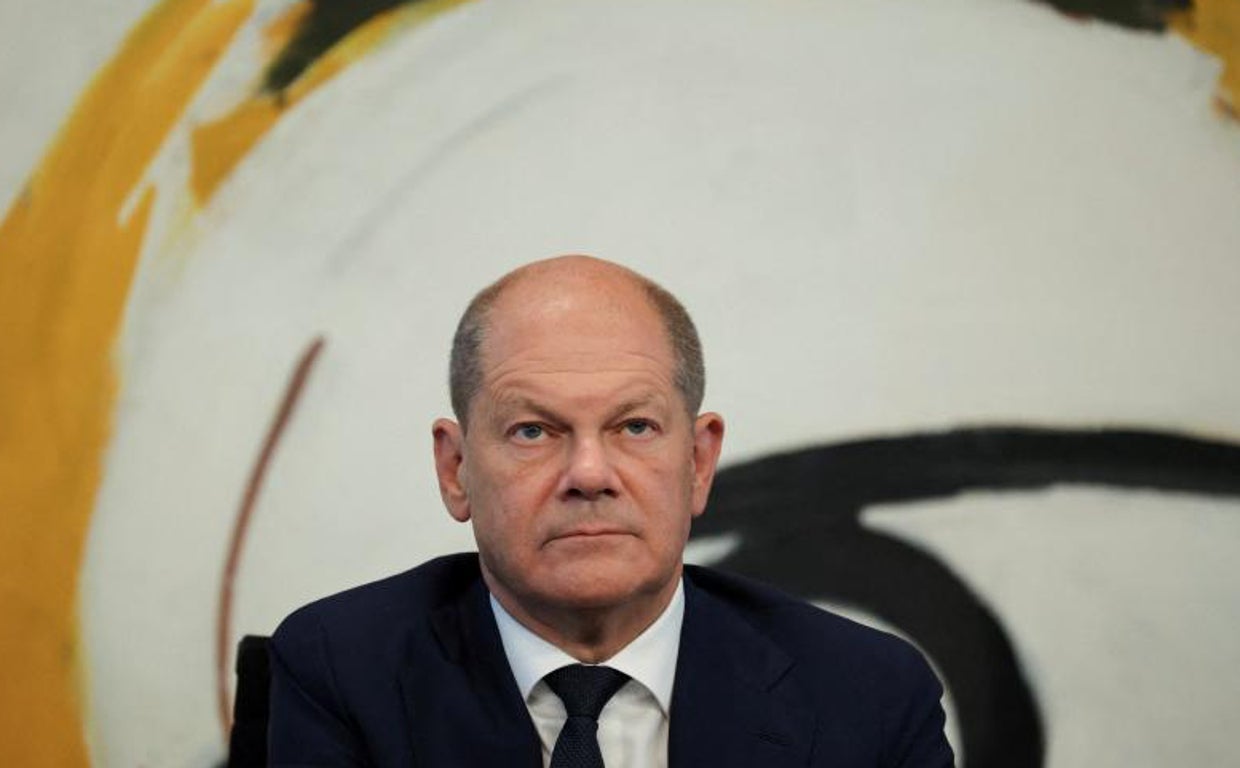 El canciller alemán, en rueda de prensa, presentando medidas para aliviar el coste de la energía