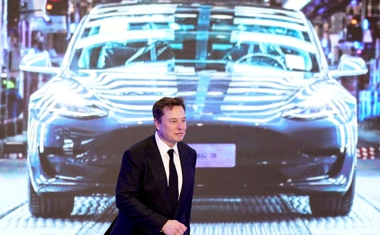 Musk da marcha atrás y continuará financiando la red de internet Starlink en Ucrania