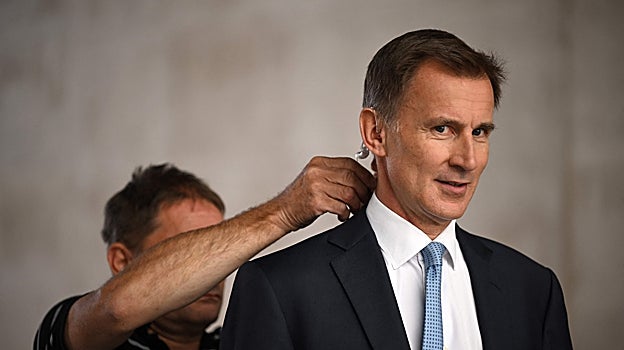 Así son Mordaunt, Hunt, Johnson y Sunak, los posibles futuros candidatos para suceder a Liz Truss