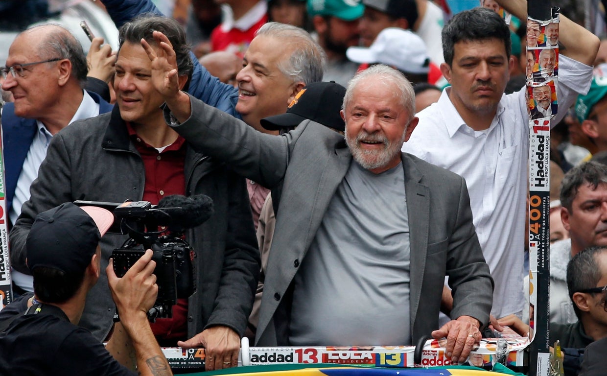 Lula da Silva, favorito según las encuetas pero solo con seis puntos de ventaja