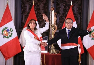 El adelanto electoral en Perú provoca divisiones en el Gobierno de Boluarte
