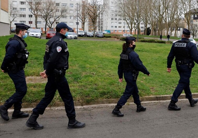 Un alumno mata a puñaladas a una maestra de español en el suroeste de Francia