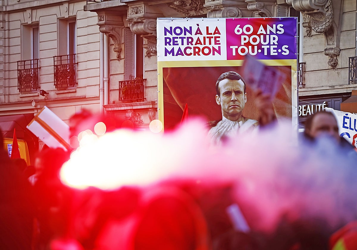 Manifestación de sindicatos franceses contra la reforma de las pensiones en París