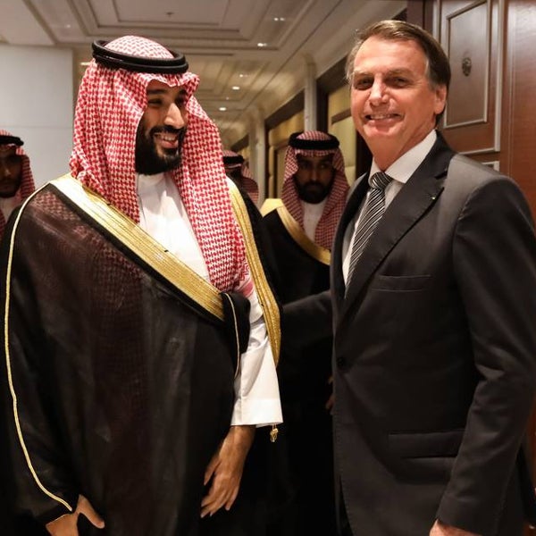 Bolsonaro y su esposa, investigados por recibir diamantes del régimen saudí