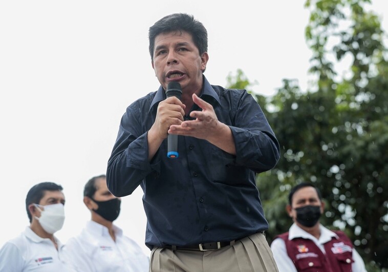 La Justicia peruana amplía a tres años la prisión preventiva contra el expresidente Castillo por corrupción
