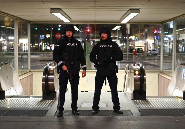 La Policía de Viena activa un amplio dispositivo de seguridad ante un posible ataque islamista
