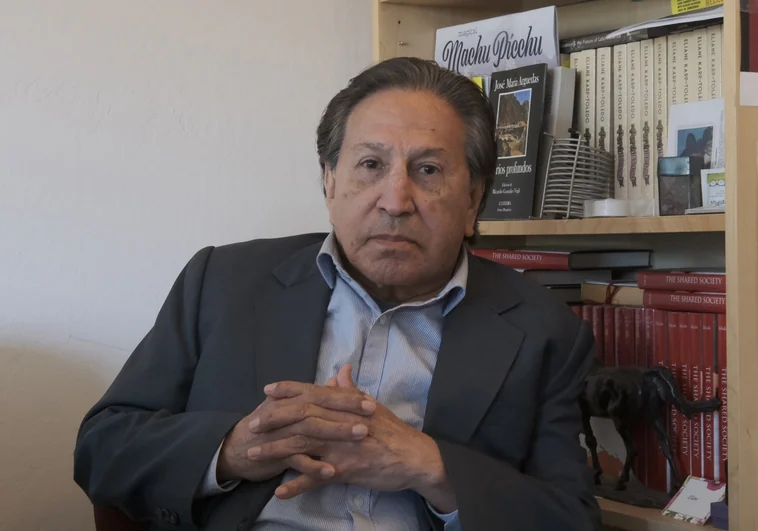 El expresidente Toledo se entrega a la Justicia de EE.UU. para ser extraditado a Perú