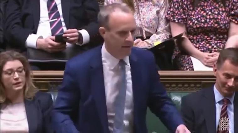 Dimite el vice primer ministro británico tras las acusaciones de acoso laboral