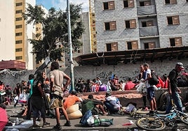 Dentro de Cracolandia, el gran mercado del 'crack' de Brasil