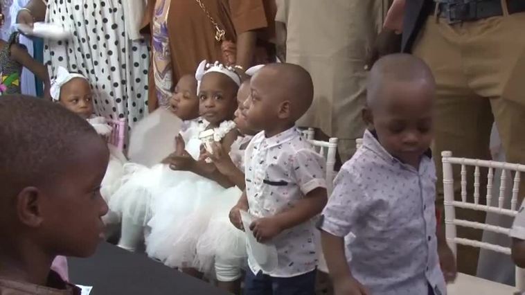 Los nonillizos de Mali celebran su segundo cumpleaños