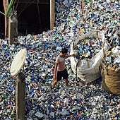 La ciudad basura, una increíble paradoja oculta en una de las capitales más pobladas del mundo