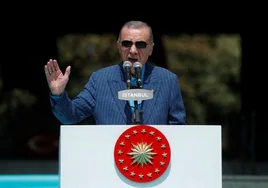 El reparto televisivo: 33 horas para Erdogan; 32 minutos para Kiliçdaroglu