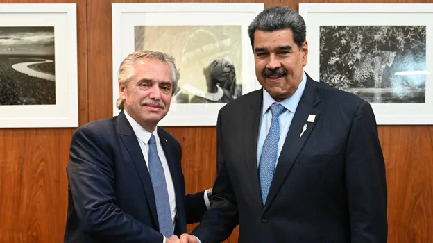 Fernández busca el regreso de Venezuela a instancias internacionales en reunión de Brasil