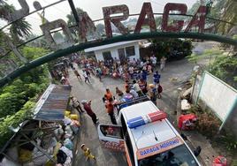 Miles de personas evacuadas en Filipinas por la alerta de una «erupción peligrosa» del volcán Mayón