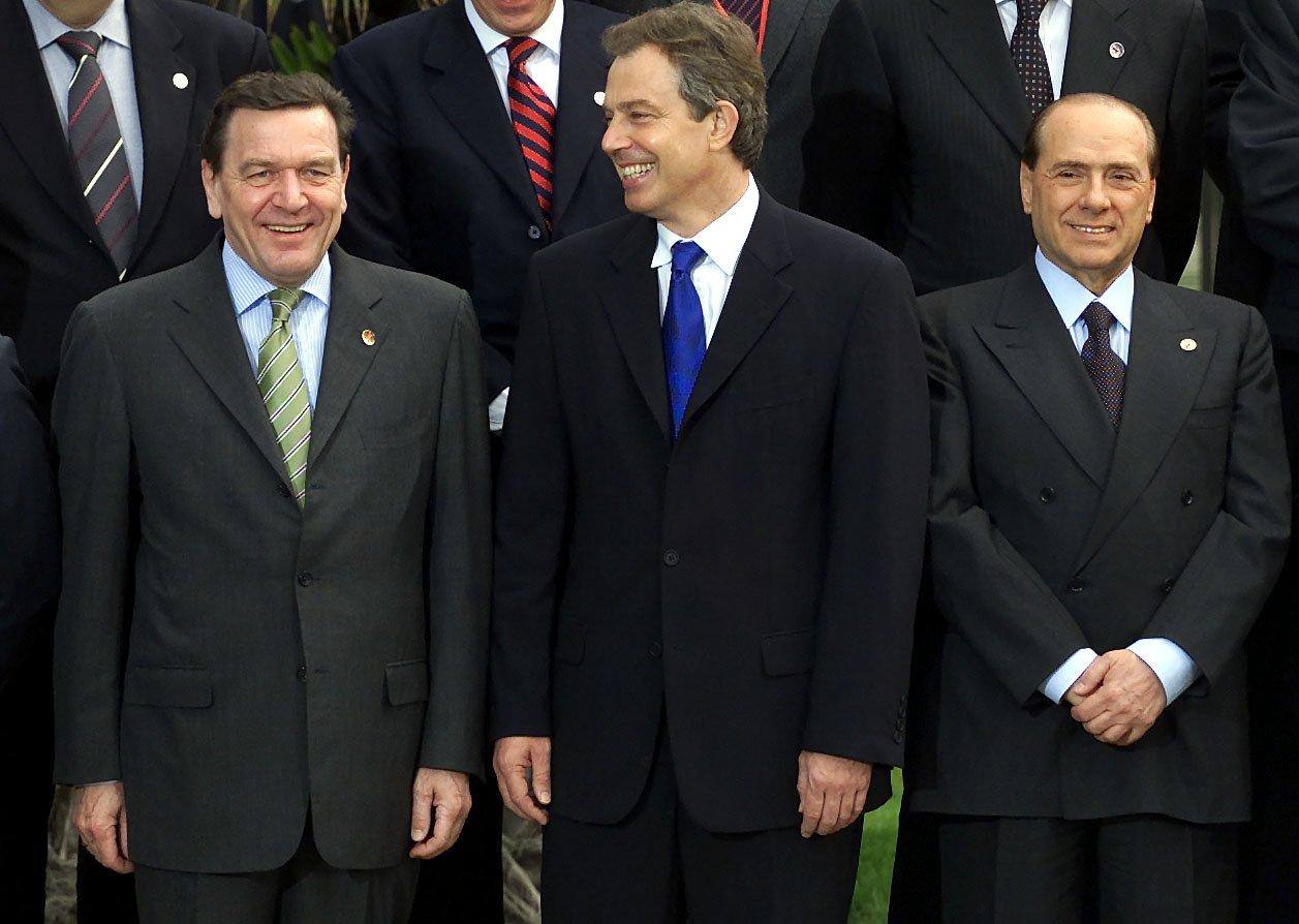 En imágenes: La intensa vida de Silvio Berlusconi, el creador de las &#039;mamachicho&#039; que revolucionó Europa