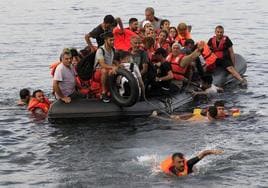 Al menos 79 inmigrantes han muerto en un naufragio frente a las costas de Grecia
