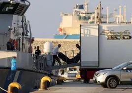 Nueve detenidos por el trágico naufragio en Grecia acusados de tráfico de personas