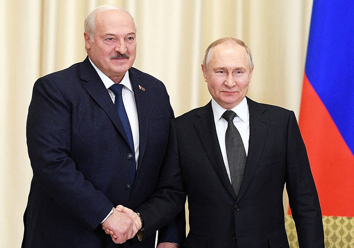 Vladimir Putin y Alexander Lukashenko