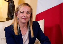 Giorgia Meloni: de una infancia difícil a convertirse en la mujer más poderosa de Italia