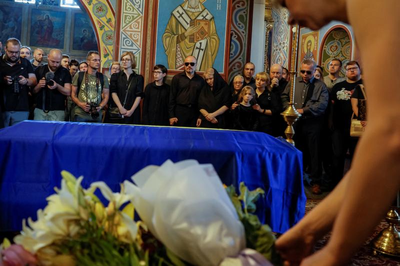 Ucrania despide a la escritora Victoria Amelina