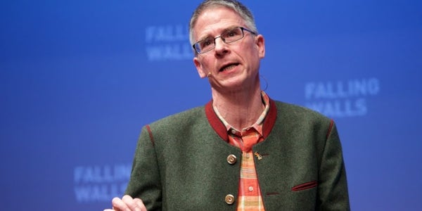 Christof Koch, el neurobiólogo que más se acerca al origen de la conciencia