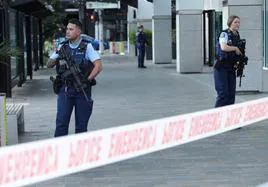 Al menos dos muertos y múltiples heridos en un tiroteo en Auckland a unas horas del inicio del Mundial de Fútbol Femenino