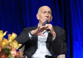 El ex primer ministro israelí Ehud Olmert advierte que el país está «entrando en una guerra civil»