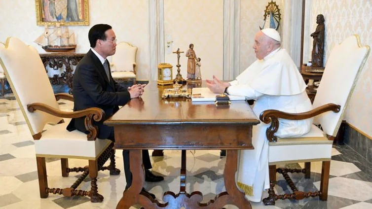 El Vaticano tendrá un «representante permanente» en Vietnam, país comunista