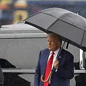 Trump se declara no culpable de los cargos por conspiración electoral: «Es una persecución»