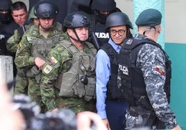 Ecuador vota en paz en las elecciones presidenciales más inciertas de los últimos años