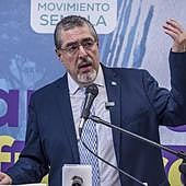 El presidente electo de Guatemala denuncia un plan de «golpe» para evitar que asuma el poder