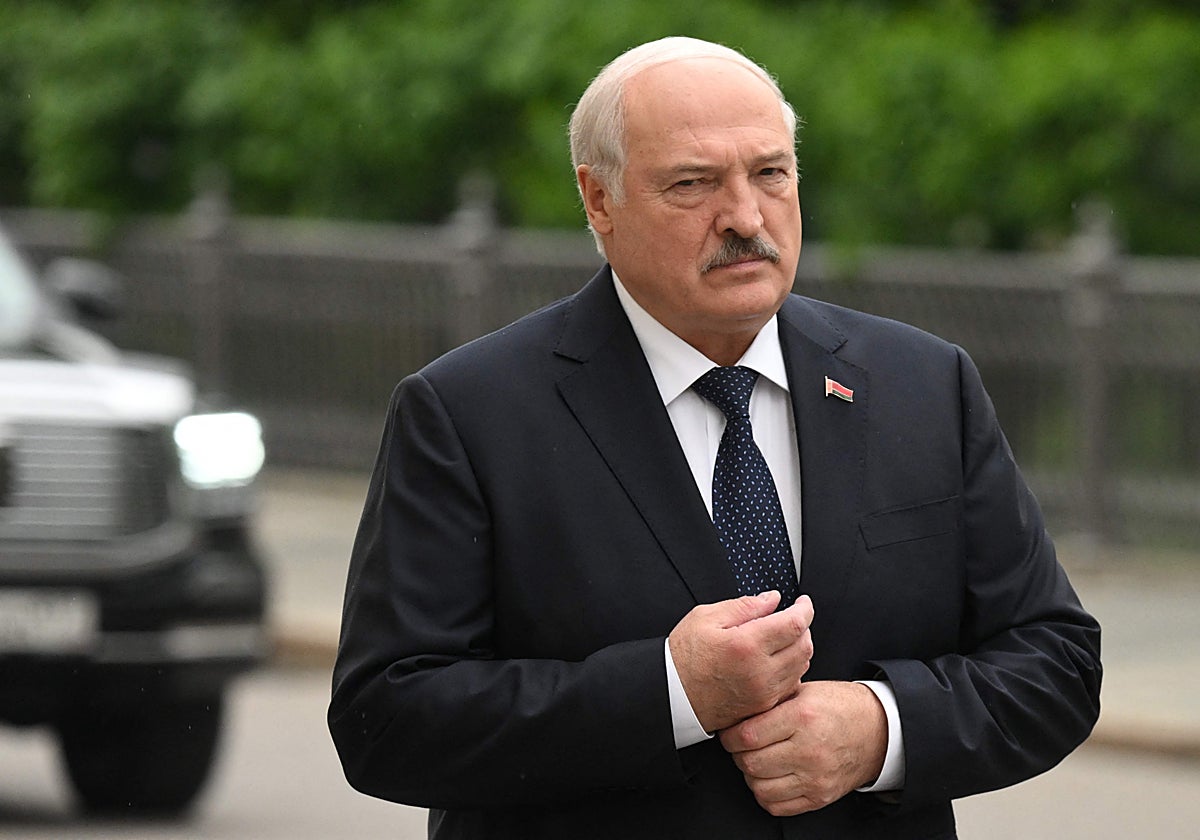 El dictador bielorruso, Alexandr Lukashenko, visitará este viernes a Putin