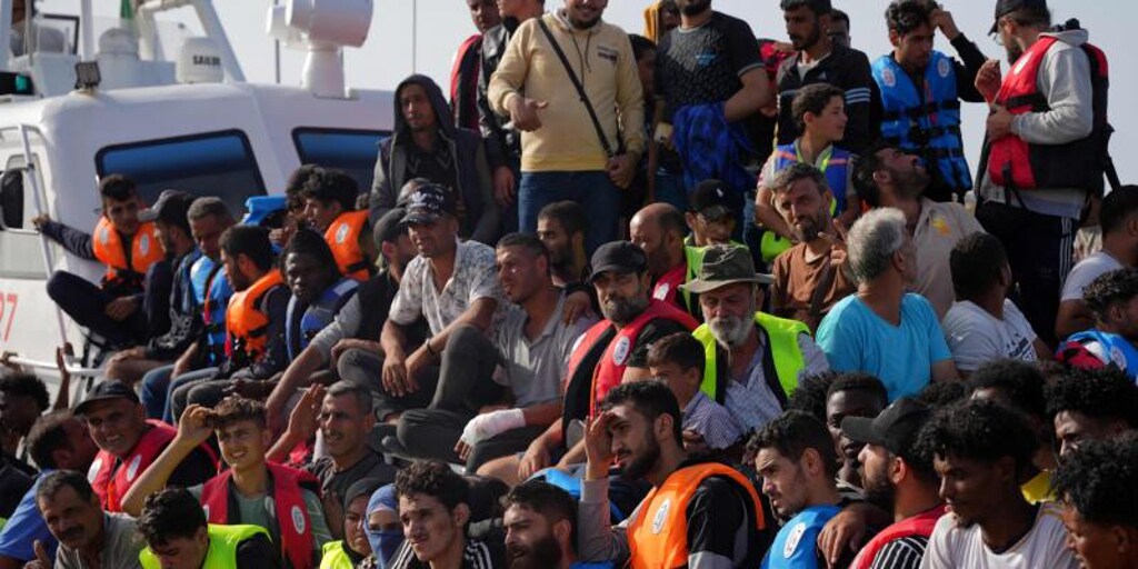 El colapso migratorio de Lampedusa divide otra vez a los europeos