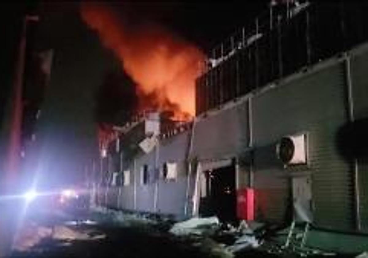 Imagen del incendio en la fábrica de Taiwán