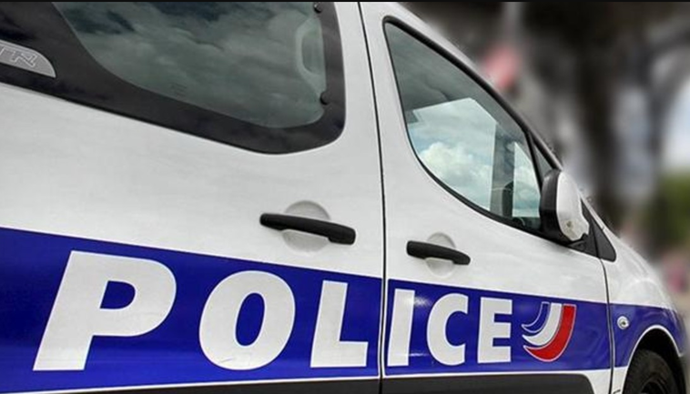 Un coche de la Policía francesa en una imagen de archivo.